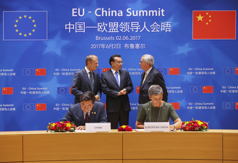 欧盟专员：“一带一路”提供投资更灵活中国很有战略眼光